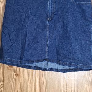 Pencil Stretch Denim Skirt